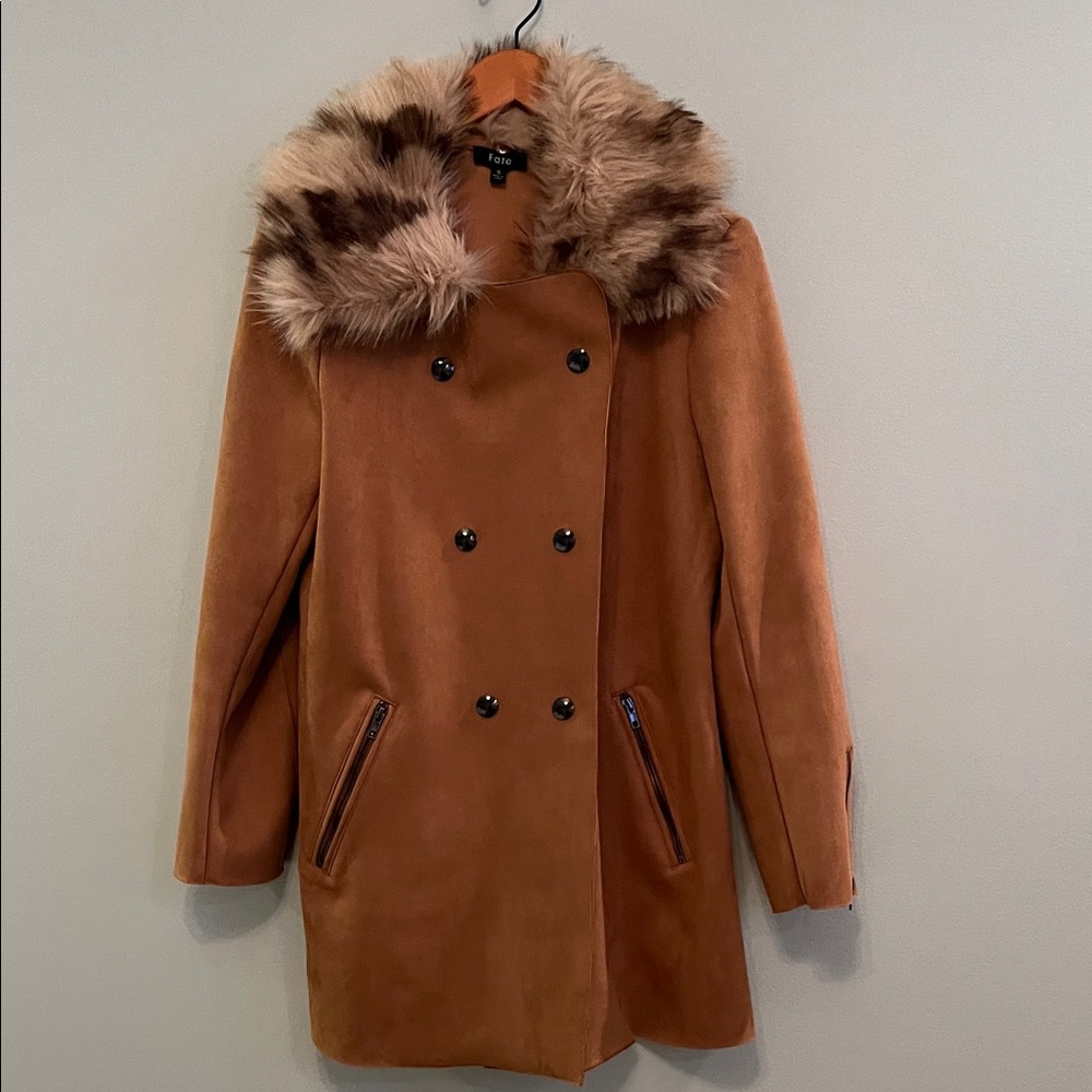 Fate Women's Tan Double-Breasted Coat with Faux Fur Collar